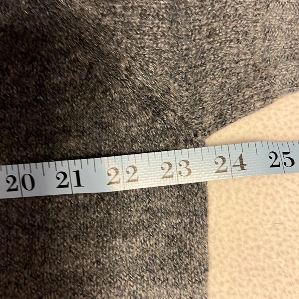 Lightweight S/S Sweater - Picture 5 of 7